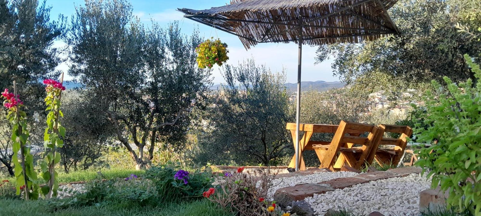Bujtina Musta Guest House Berat Exterior foto
