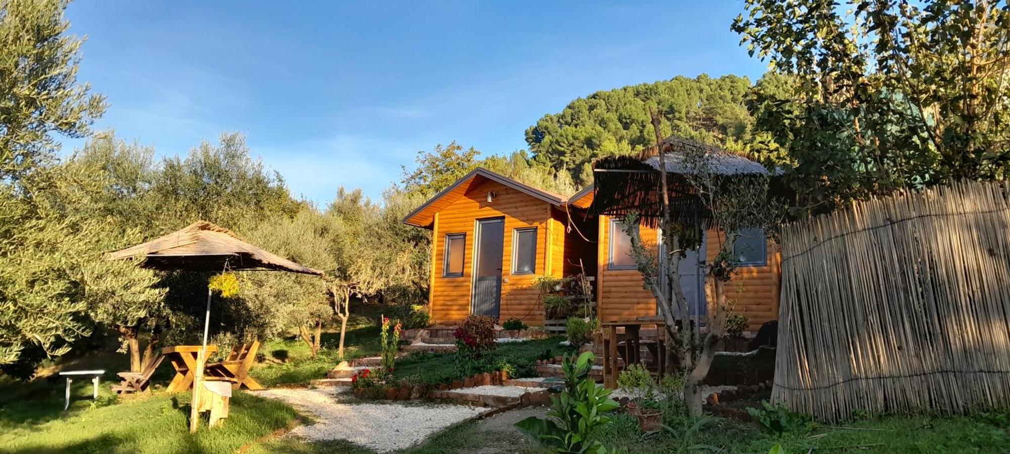 Bujtina Musta Guest House Berat Exterior foto